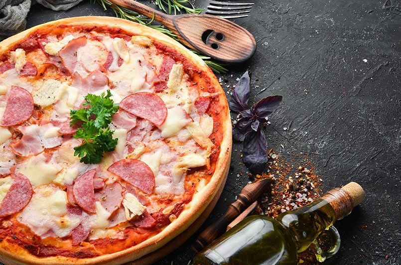 Firsche zubereitete Pizza jetzt Online bestellen bei Pizza Kurier da Angela in Embrach